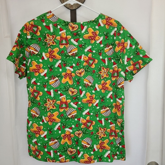 (772) White Cross Woman's Christmas Scrubs, Size: Small Color: Green - Picture 9 of 15